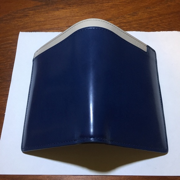 Agnes b compact wallet - Picture 3 of 6